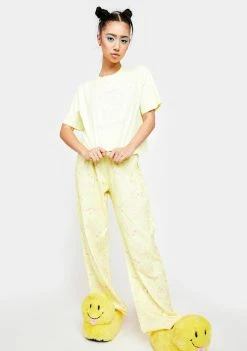 Skinnydip Lingerie & Sleepwear X Spongebob Ready For A Nap Lounge Set