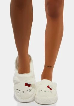 Skinnydip X Hello Kitty Fluffy Slippers